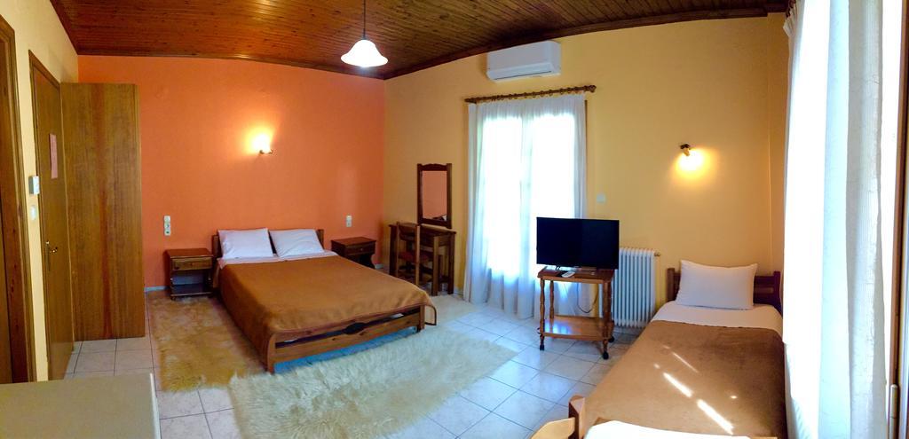 Hotel Dipla Sto Potami Chani Terevou Exteriér fotografie