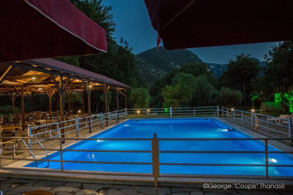 Hotel Dipla Sto Potami Chani Terevou Exteriér fotografie