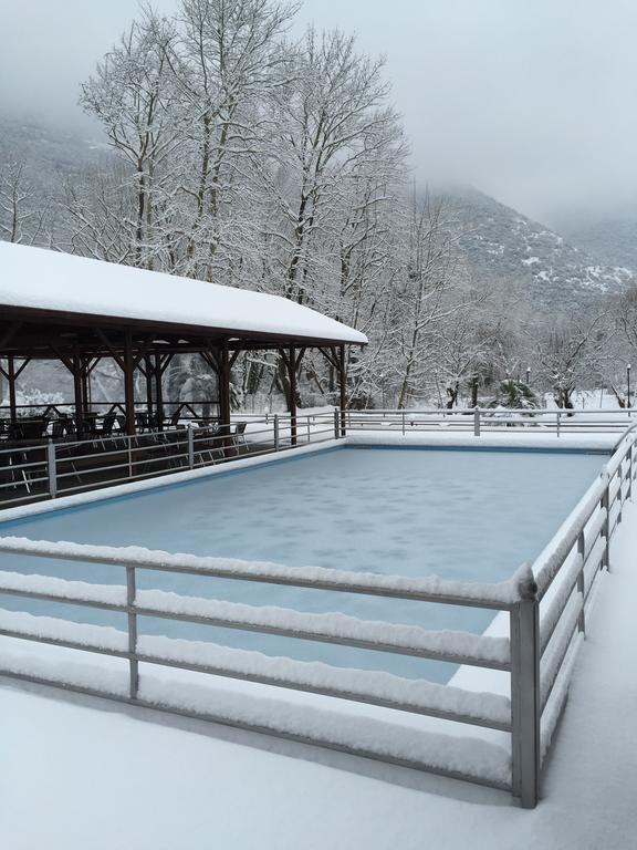 Hotel Dipla Sto Potami Chani Terevou Exteriér fotografie