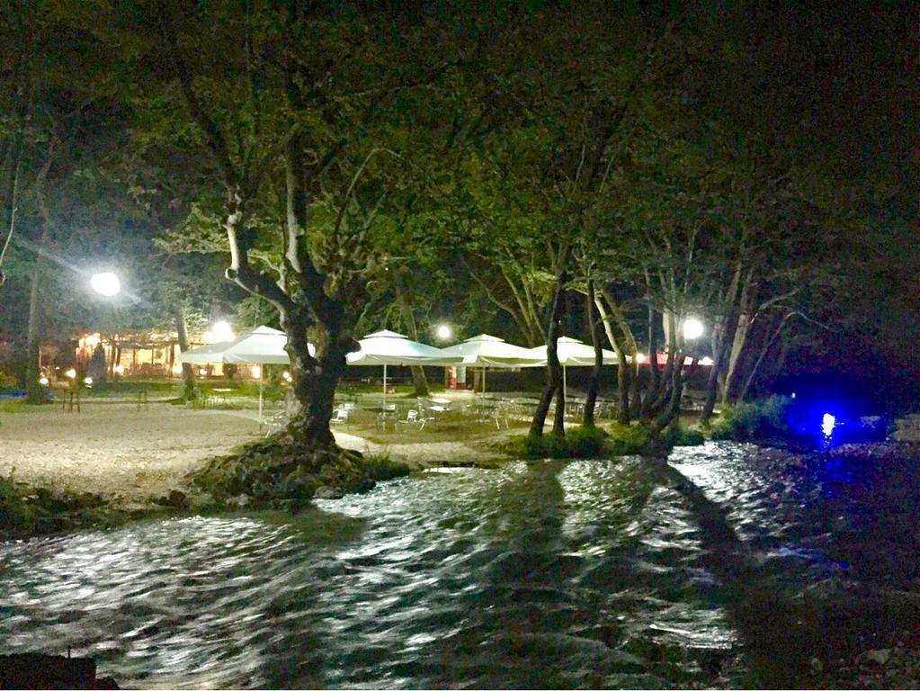 Hotel Dipla Sto Potami Chani Terevou Exteriér fotografie