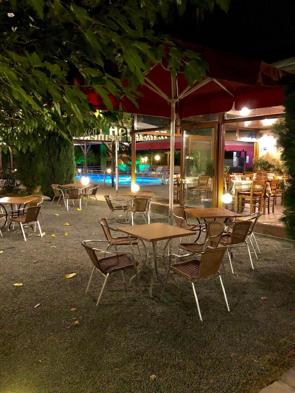 Hotel Dipla Sto Potami Chani Terevou Exteriér fotografie